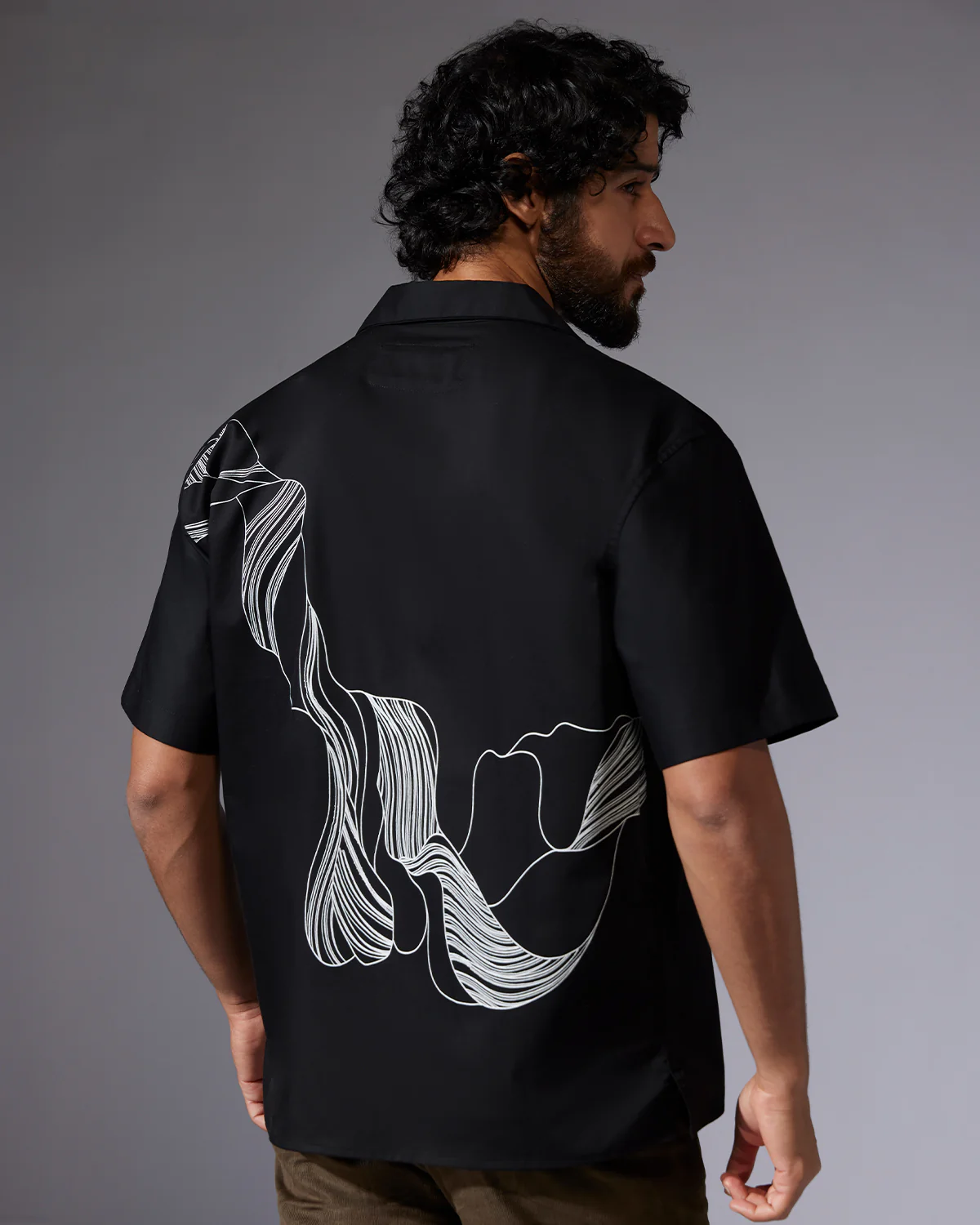 Black Half-Sleeve Stretch Printed Shirt - Image 3