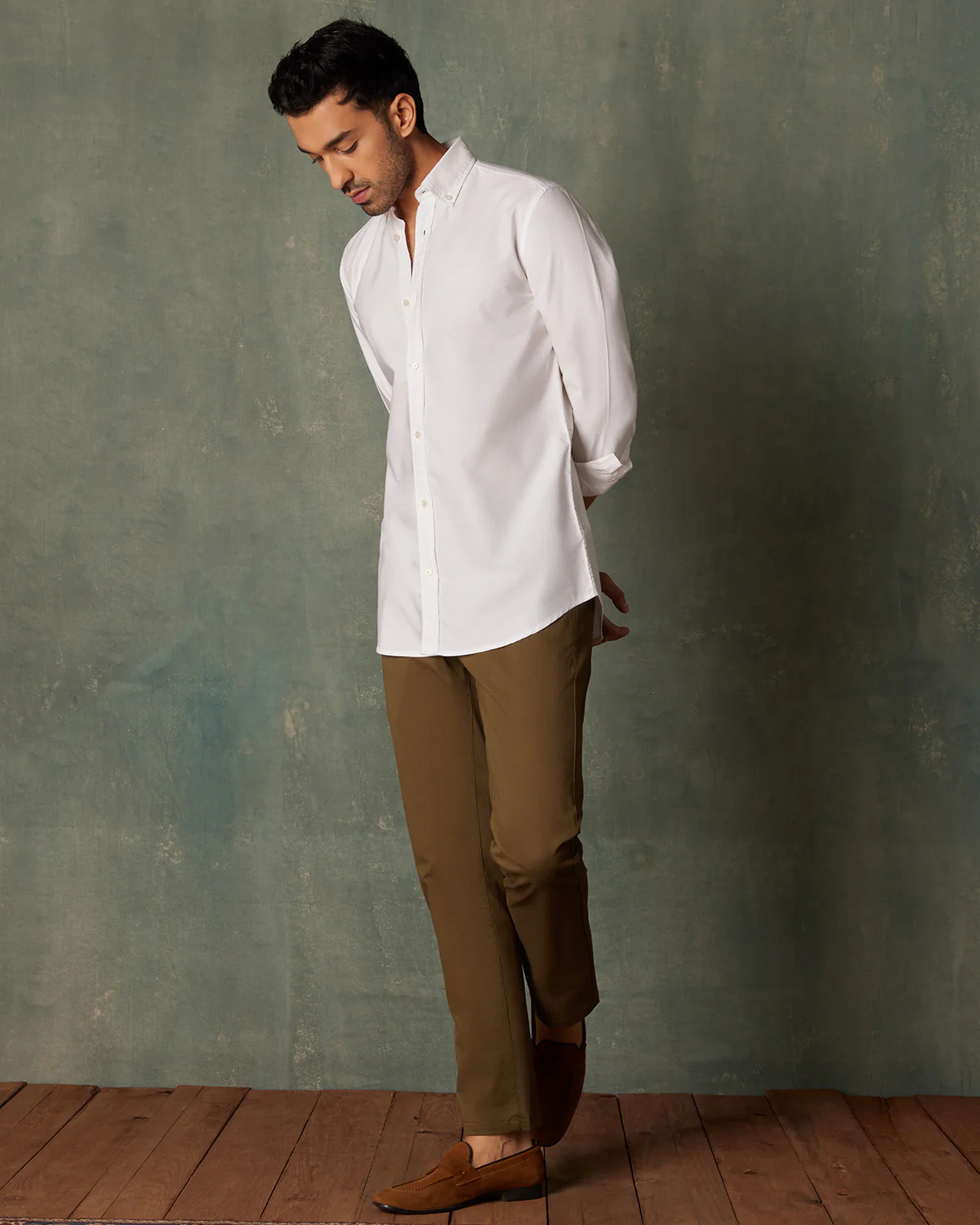 Elevate Everyday Stretch Chinos - Olive - Image 3