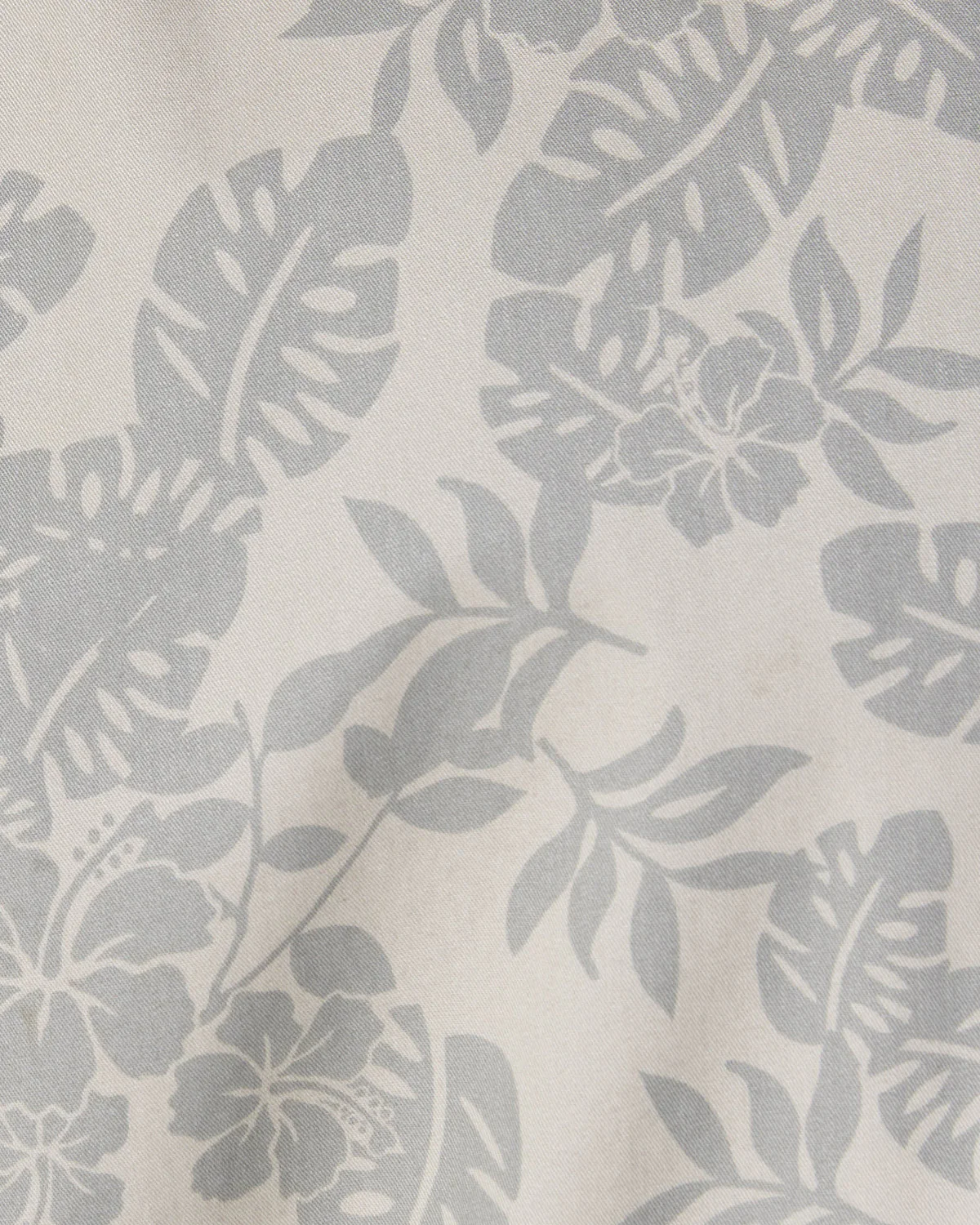 Grey Half-Sleeve Floral Printed Shirt - Image 4
