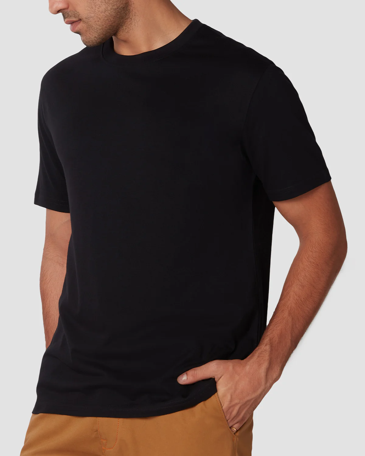 Luxe Nova T-Shirt - Black - Image 3