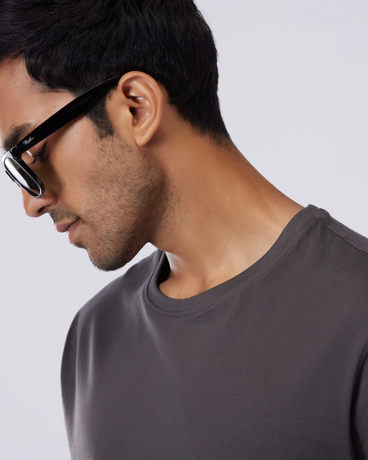 Luxe Nova T-Shirt - Dark Grey - Old - Image 3