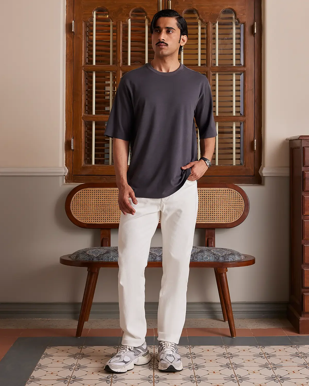 Luxe Oversized T-shirt - Dark Grey - Image 3