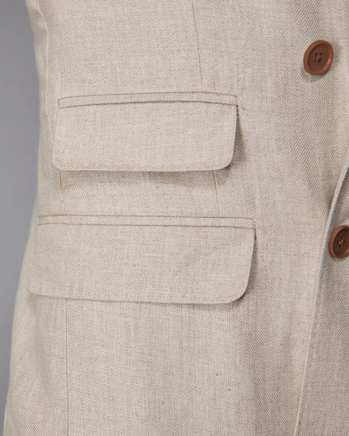 The Cedarwood Double Breasted Linen Blazer - Beige - Image 4